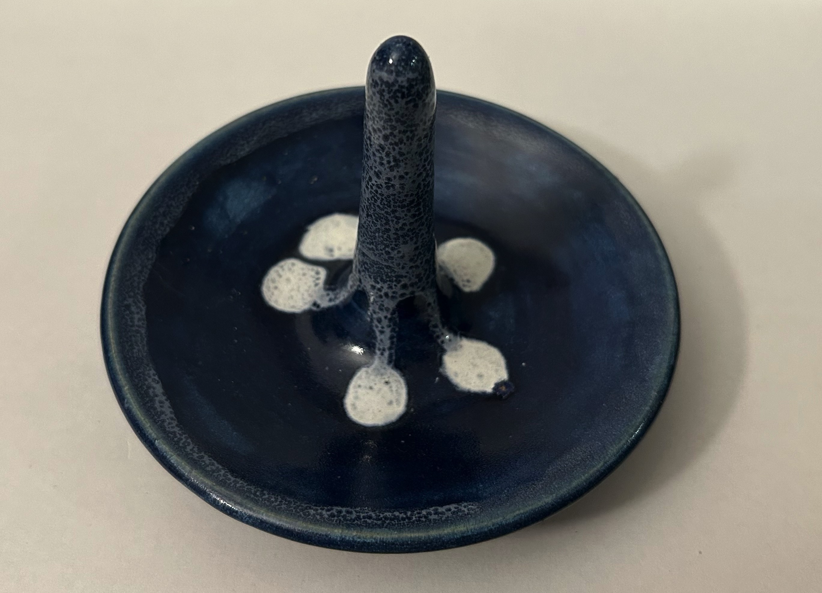 Handmade Ceramic Ring Holder (blue)